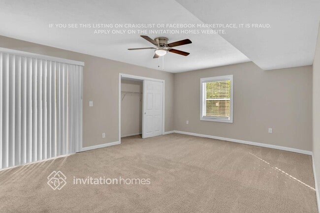 Building Photo - 3640 W Potomac Dr