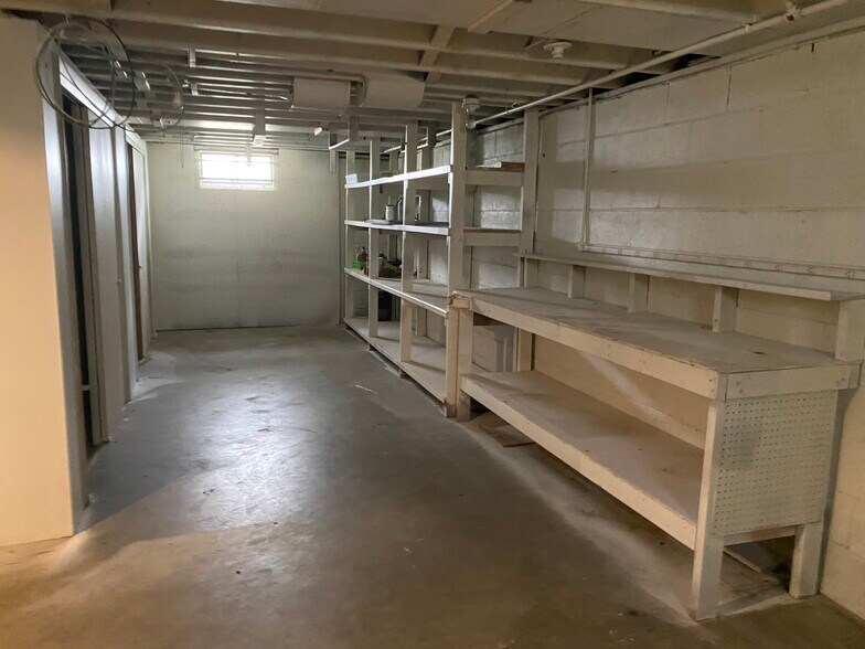 Building Photo - 216 Dort Ln NW
