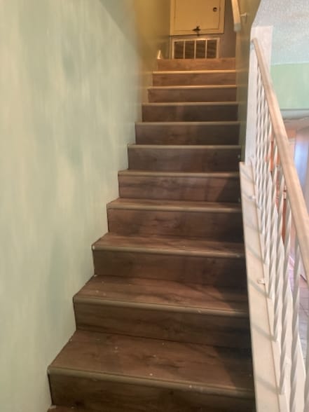 Building Photo - 4309 Woodland Dr