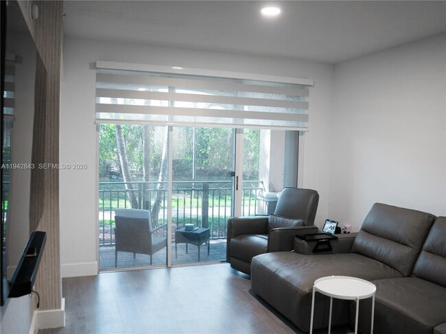 Building Photo - 6670 NW 114th Ave