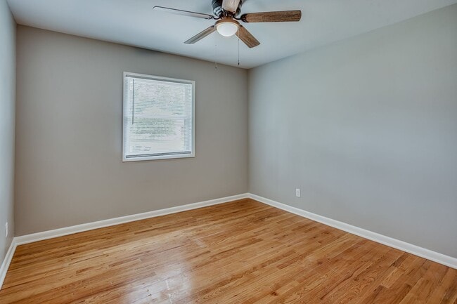 Building Photo - 7071 Izard St