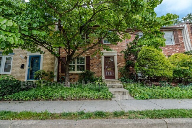 Primary Photo - 355 GUNDRY Dr