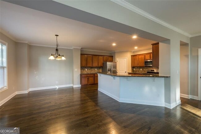 Building Photo - 2707 Silver Hill Terrace SE