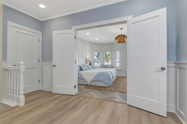 Building Photo - 644 Boca Ciega Isle Dr