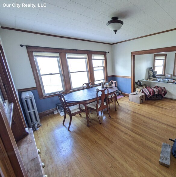 Building Photo - 64 Ten Hills Rd