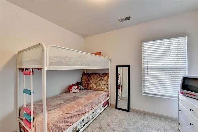 Building Photo - 27 Wesley Way