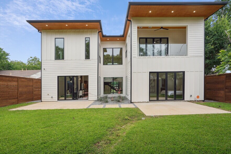 Building Photo - 4603 Newmore Ave