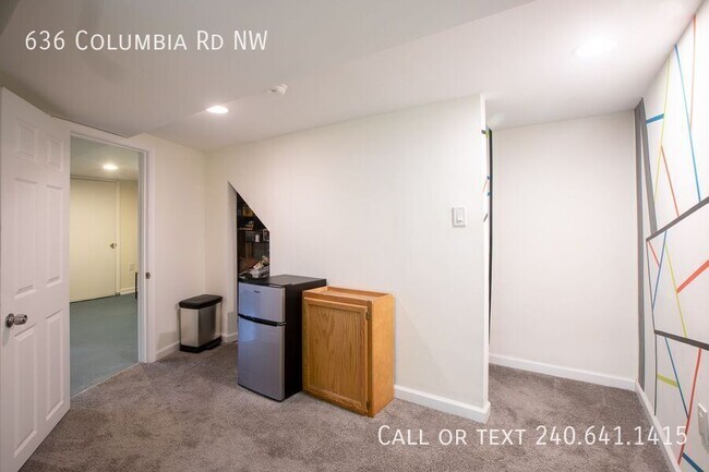 Building Photo - 636 Columbia Rd NW