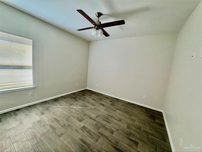 Building Photo - 2805 W Harrison Ave