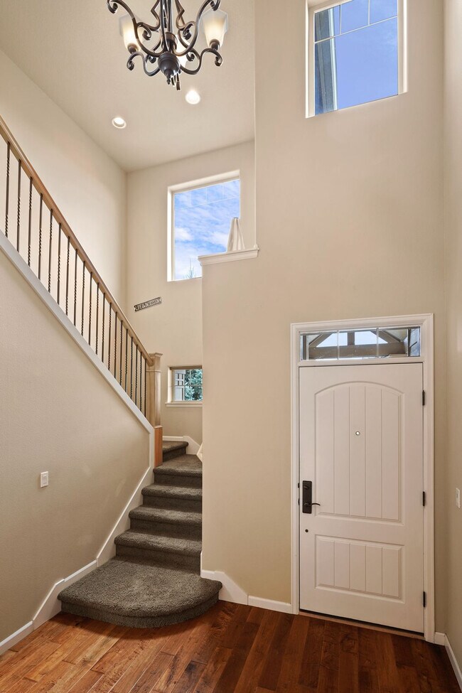Building Photo - 20482 Jacklight Ln