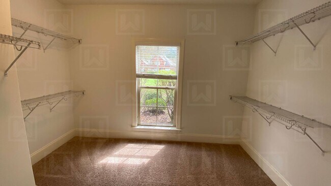 Building Photo - Beautiful 4 Bed 3.5 Bath with Large Yard - next to Mt. Laurel at Shoal Creek