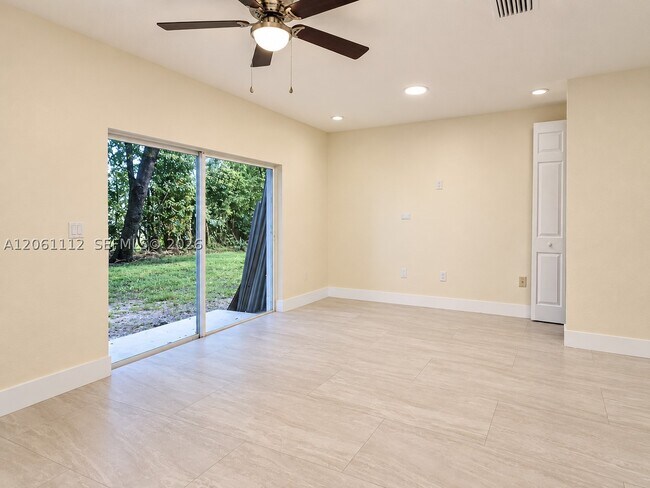 Building Photo - 14103 SW 49th St