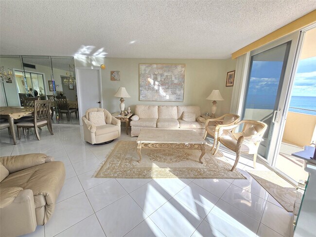 Building Photo - 2000 S Ocean Blvd