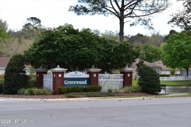 Building Photo - 408 Chicory Pl