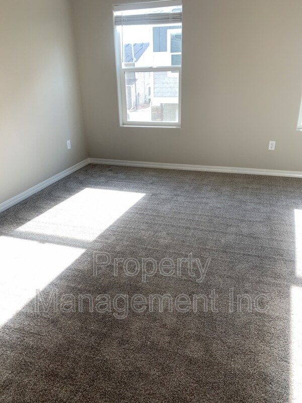 Building Photo - 7458 Mount Elbert Pt