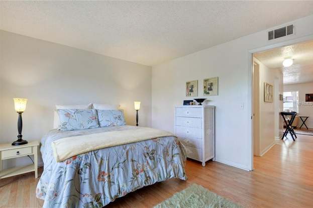 Building Photo - 9115 Tudor Dr