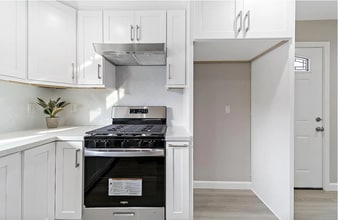 Building Photo - Bright 1BD Back House for Rent in Rowland Unified School District