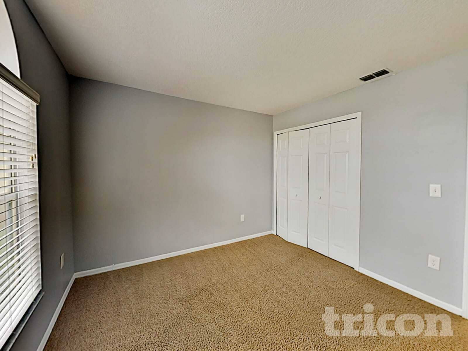 Building Photo - 331 Riunite Cir