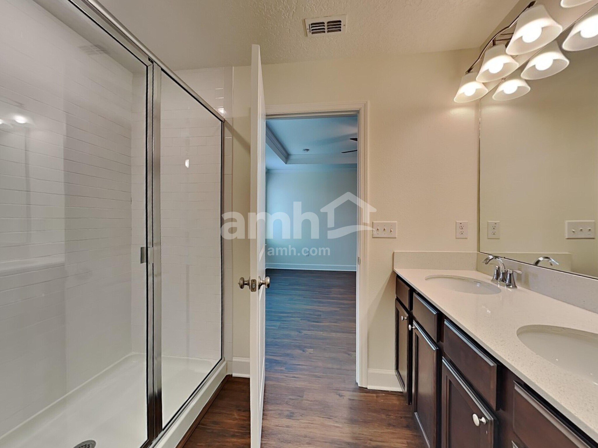 Building Photo - 127 Onate Cir