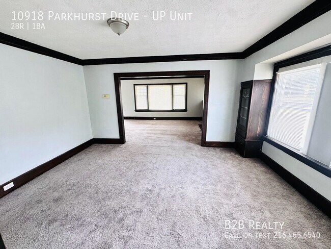 Building Photo - 10918 Parkhurst Dr
