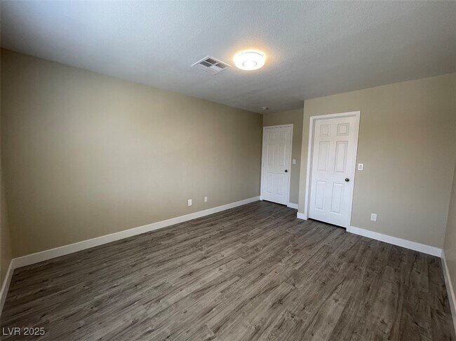 Building Photo - 8050 Villa Avada Ct
