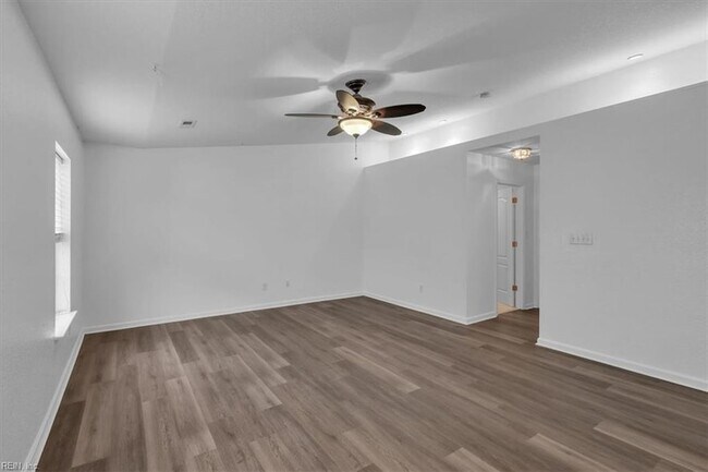 Building Photo - 1315 Teton Cir