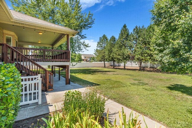 Building Photo - 1468 Flint Meadow Dr