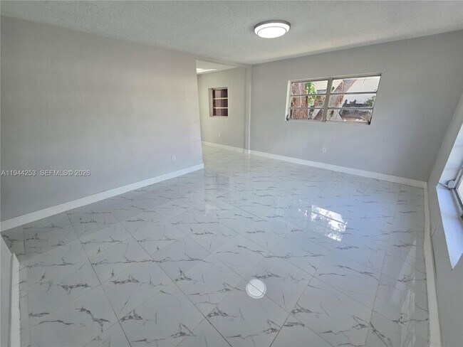 Building Photo - 1320 NE 211th Terrace