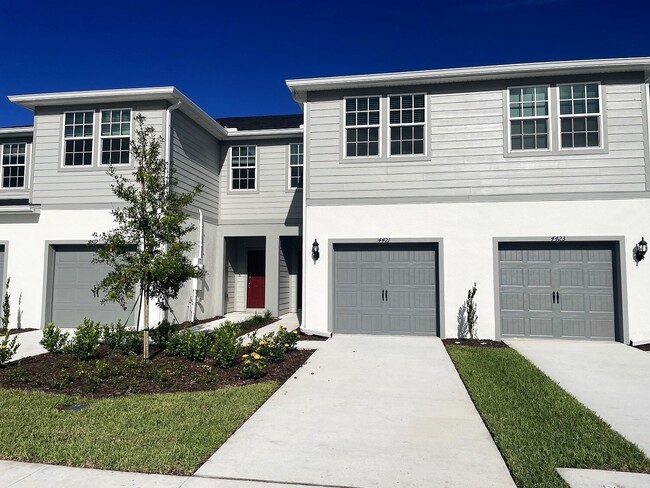Building Photo - 4421 Jetty Ln NE