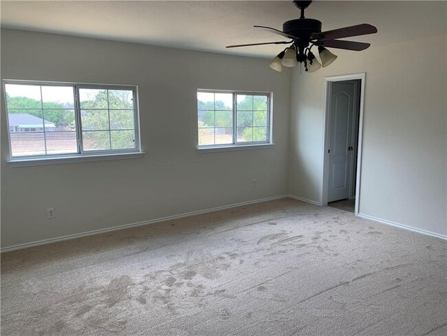 Building Photo - 1605 Lit Candle Cove