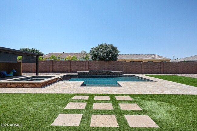 Building Photo - 2377 E Galileo Dr