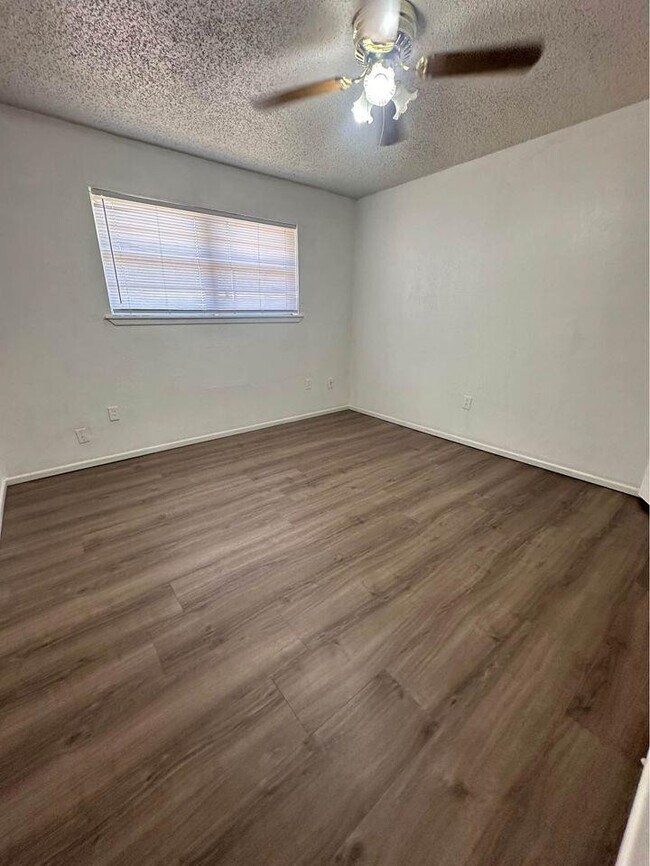 Building Photo - 4802 66th St
