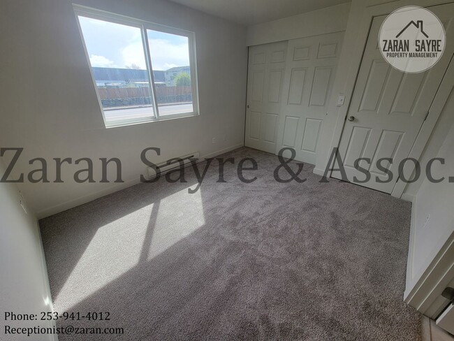 Building Photo - 11514 19th Ave Ct S