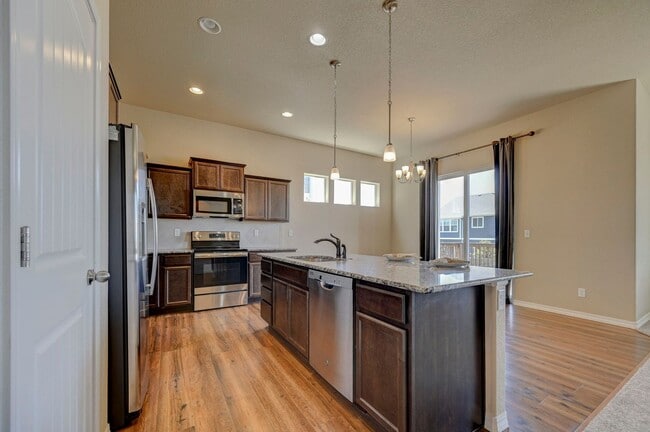 Building Photo - STUNNING RANCHER IN STERLING RANCH WITH MOUNTAIN VIEWS!!!!