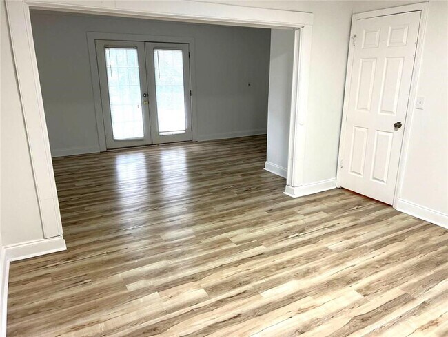 Building Photo - 2868 Rocky Pointe Way
