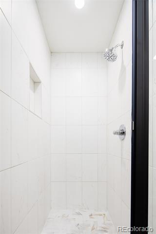 Building Photo - 267 S Jackson St