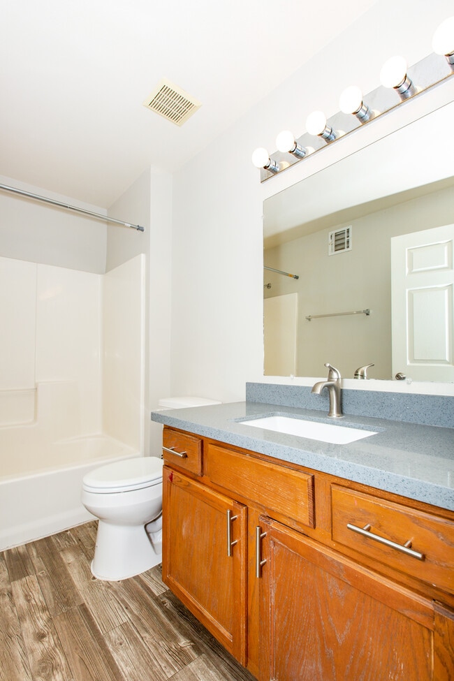 Parkway Apartments 300 E Cliffs Pky Camp Verde AZ 86322 Apartment