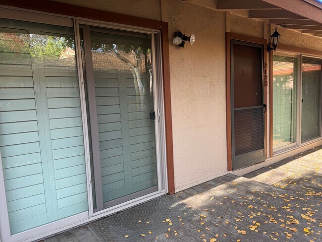 Building Photo - Spacious 2 Bedroom 1 Bath Condo with private patio and storage