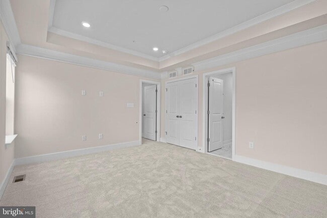 Building Photo - 502 Downswing Rd