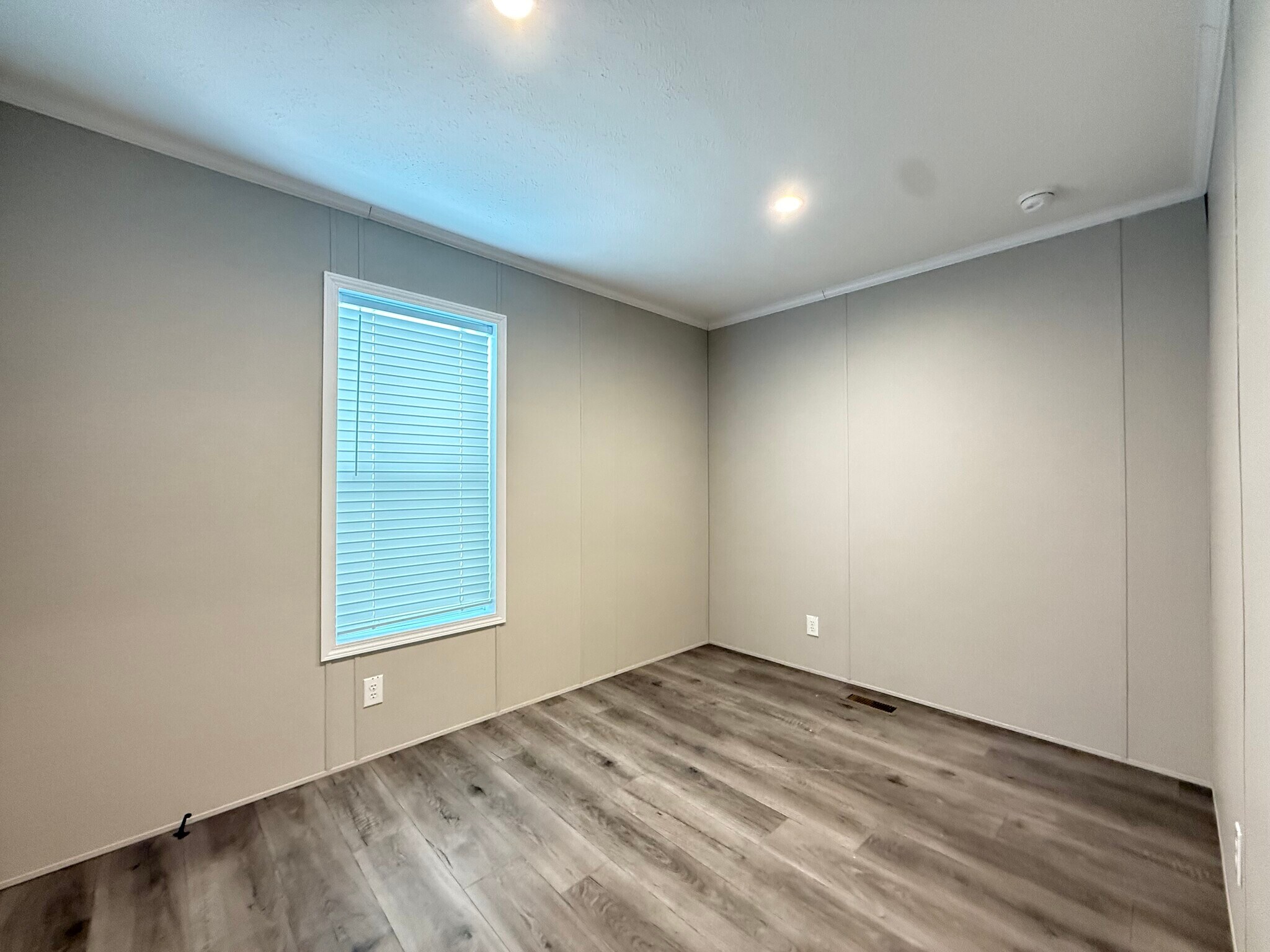 Building Photo - 52491 Potomac Ct