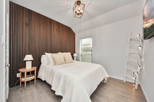 Building Photo - 4219 Colony Ln