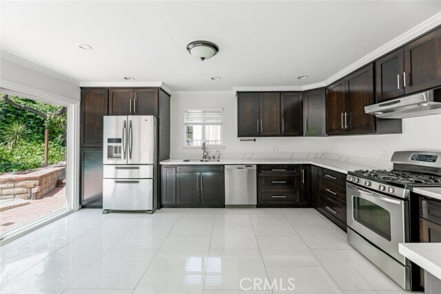 Building Photo - 24526 Calvert St