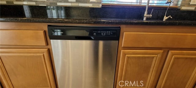 Building Photo - 6365 Caxton St