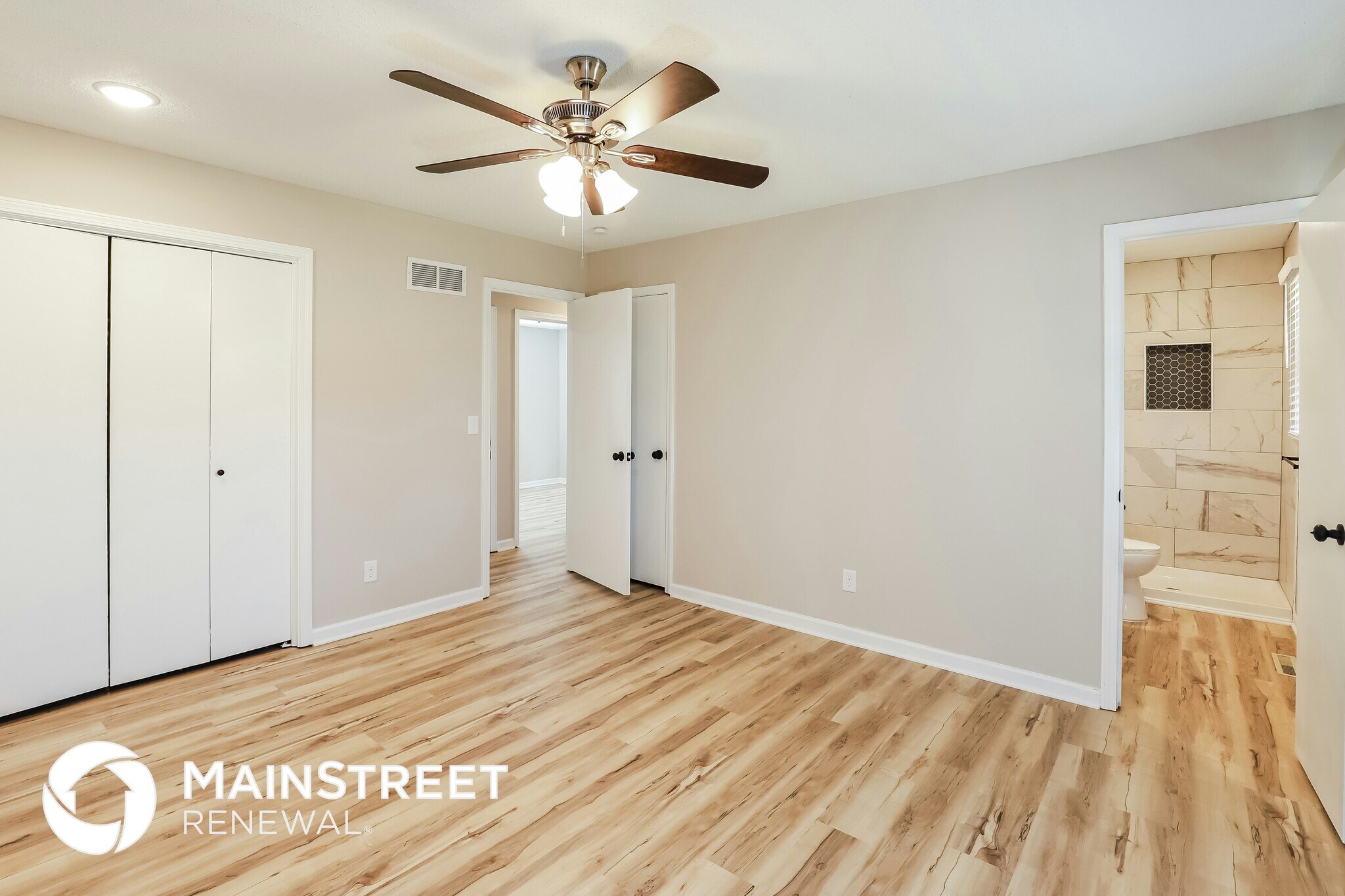 Building Photo - 8702 Linda Ln