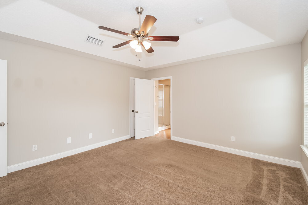 Building Photo - 12099 Hayden Lakes Cir