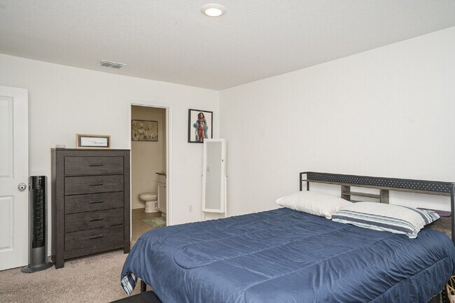 Building Photo - **First Month Rent Special**50% Off First Month Rent**Call Today! "Spacious 4-Bed, 3-Bath Gem in ...