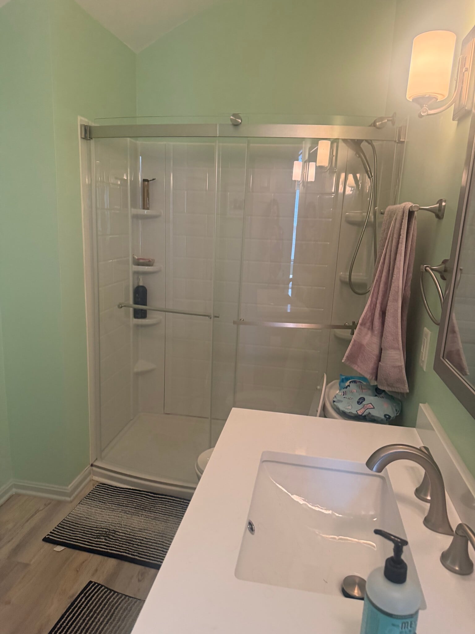 Upstairs Bath recently remodeled - 4193 Nantucket Dr