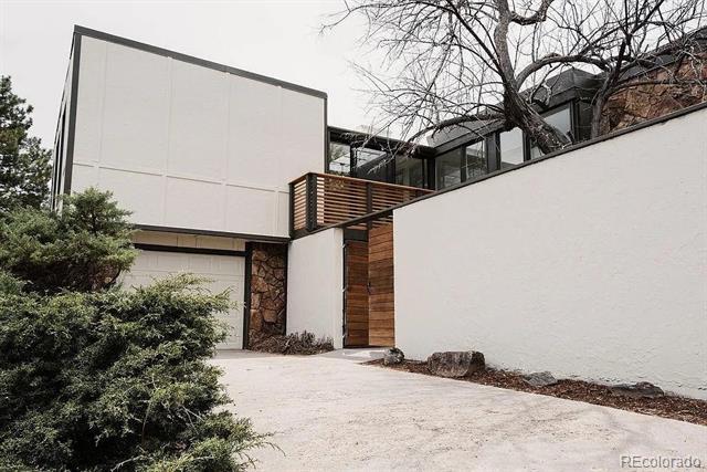 Building Photo - 2020 Mt Zion Dr