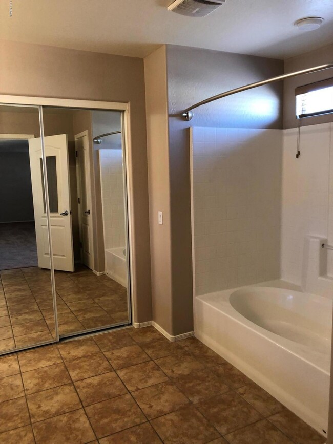 Building Photo - 11880 W Kinderman Dr