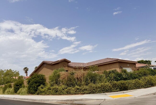 Building Photo - 31865 San Eljay Ave